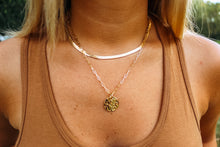 Load image into Gallery viewer, Blakely Coin Pendant Necklace- Gold